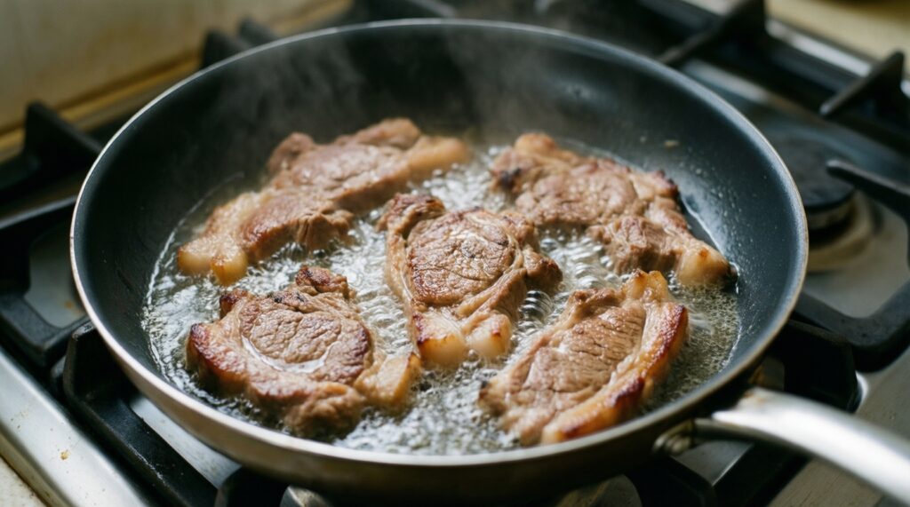 Топ-ошибок при жарке: температура, масло, корочка и сочность - иллюстрация